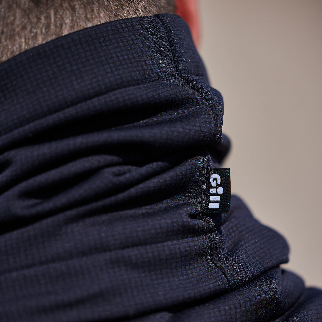 Thermal Neck Gaiter- HT57-BLK01-LIFESTYLE-2.jpg