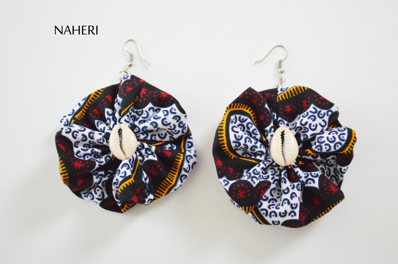 Fabric Multicolor Handmade earrings, Normal at Rs 50/pair in Kolkata | ID:  2852676176597