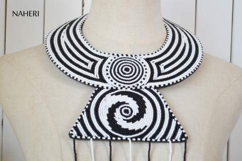  African beaded tribal necklace black and white naheri