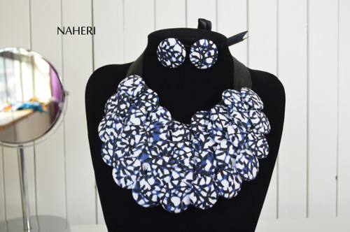 African print fabric bib necklace buttons | NAHERI