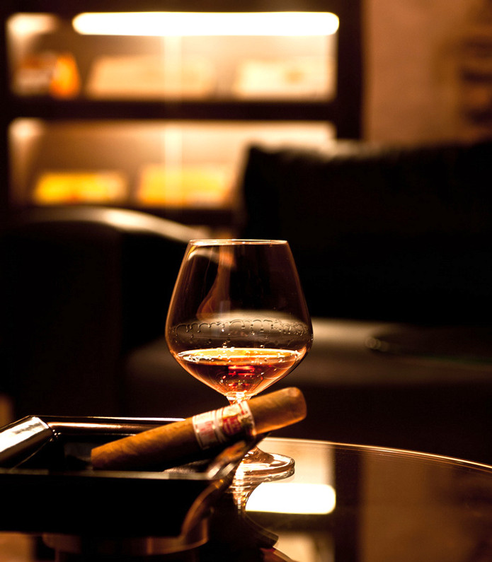 The Best Cigar Lounges in Chicago