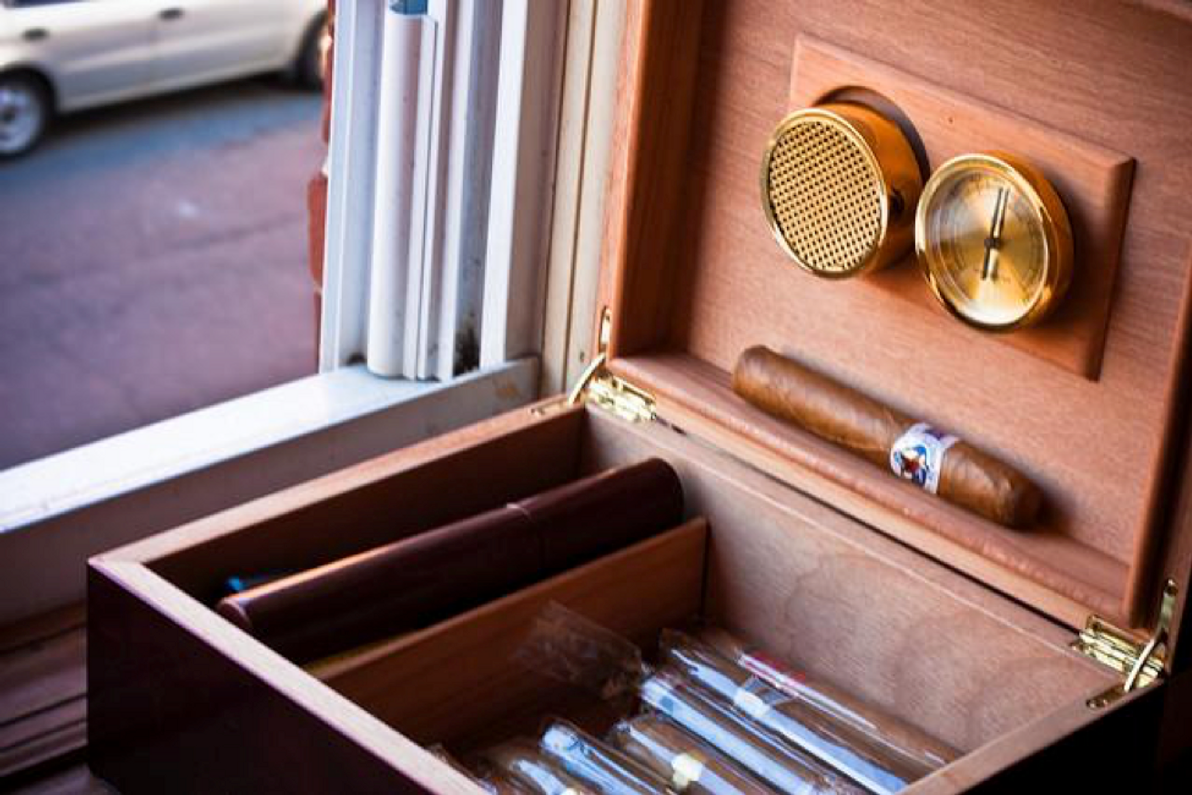 Best American Made Humidors: Top Picks & Reviews