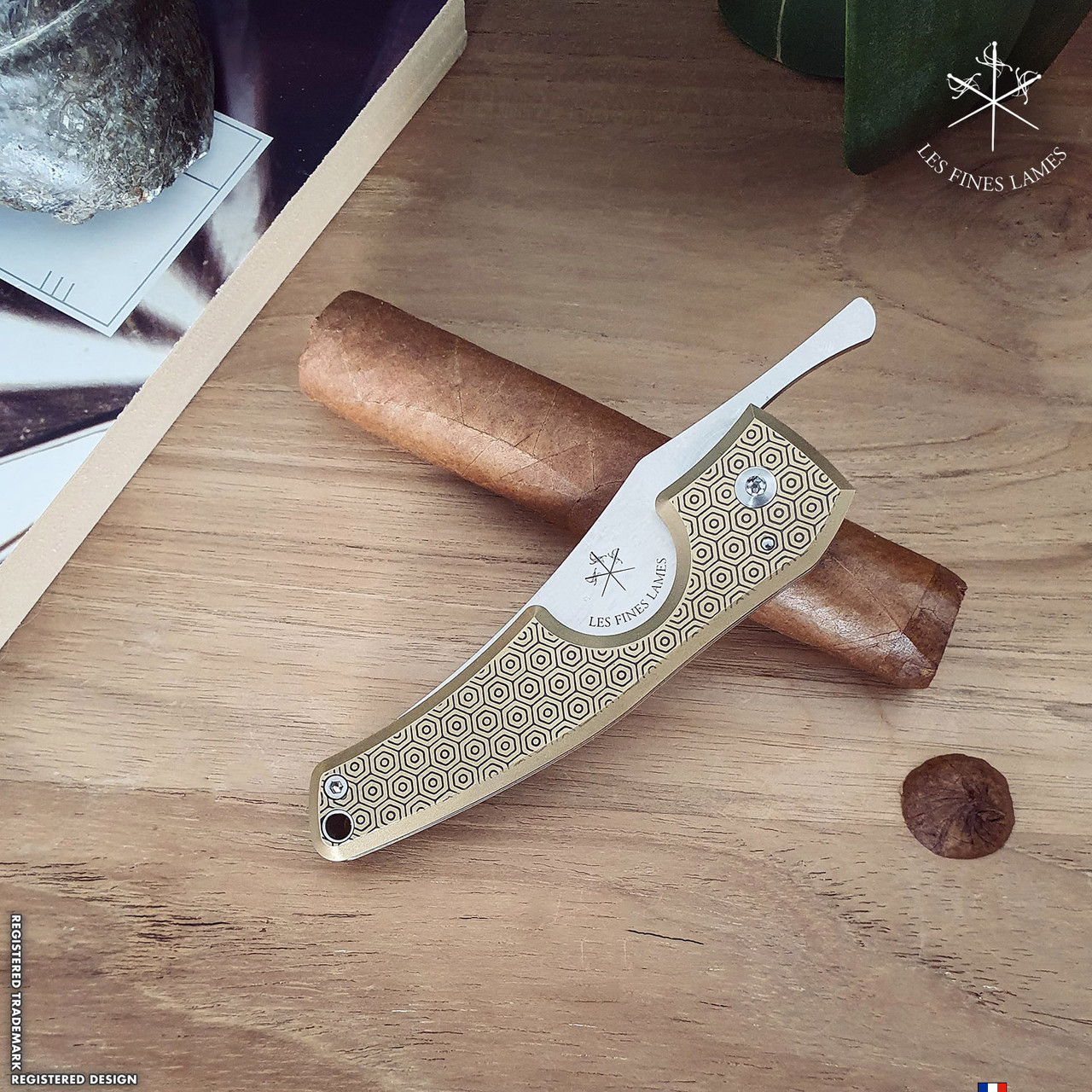 Les Fines Lames LE PETIT Cigar Knife - Brass Series