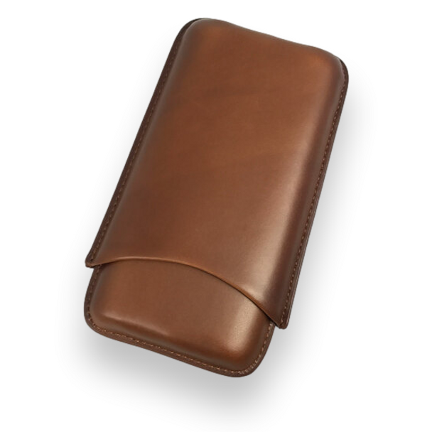 Visol Legend Brown Leather 3-Finger Cigar Case - without Logo  - Exterior Front Closed