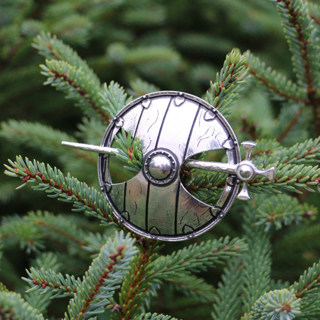 Viking Shield : Shawl Pin