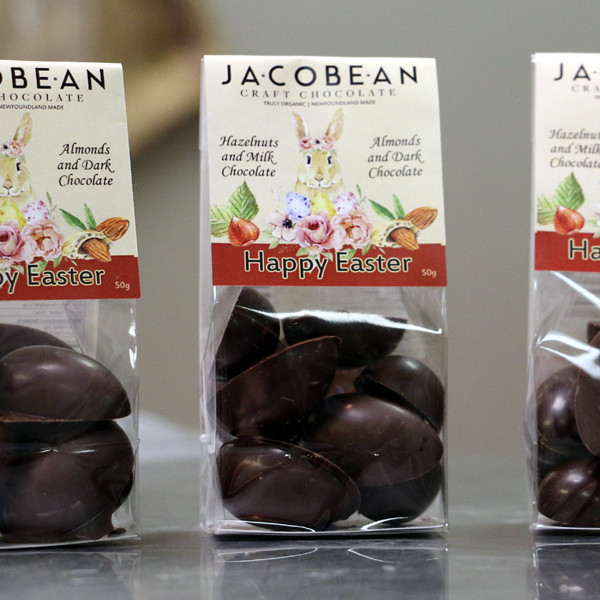 Easter Mini Eggs - Almonds and Hazelnuts