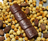 Smooch Bar : Milk and Hazelnuts