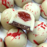 Strawberry Cheesecake + Biscoff Crumble