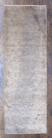 Transitional Damask 2'6"x8'0" Hand-knotted Rug -w443