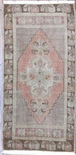 Vintage Turk Anatolian Antique Yastik 2' x 3' Hand-knotted Rug - W344