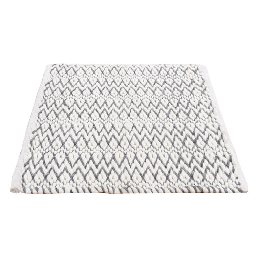 Modern and Contemporary Wool Hand Woven Rug Ivory No Border 2.1X2.2 -O087415