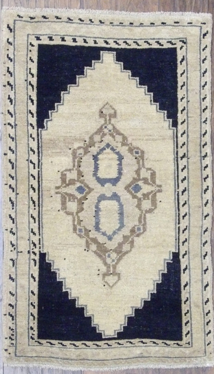 Vintage Turk Anatolian Antique Yastik 2' x 3' Hand-knotted Rug - W325