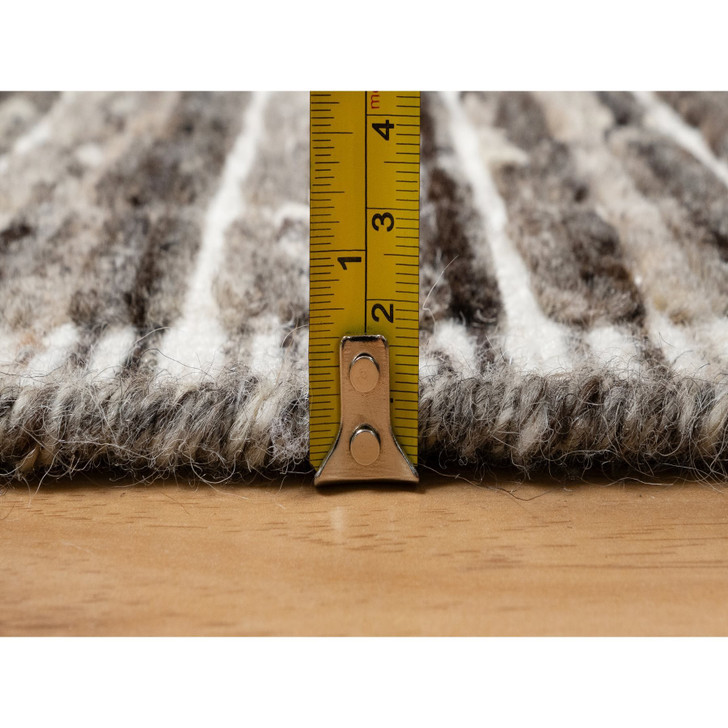 Modern and Contemporary Wool Hand Loomed Rug Brown 2.3x3.1 -O091068