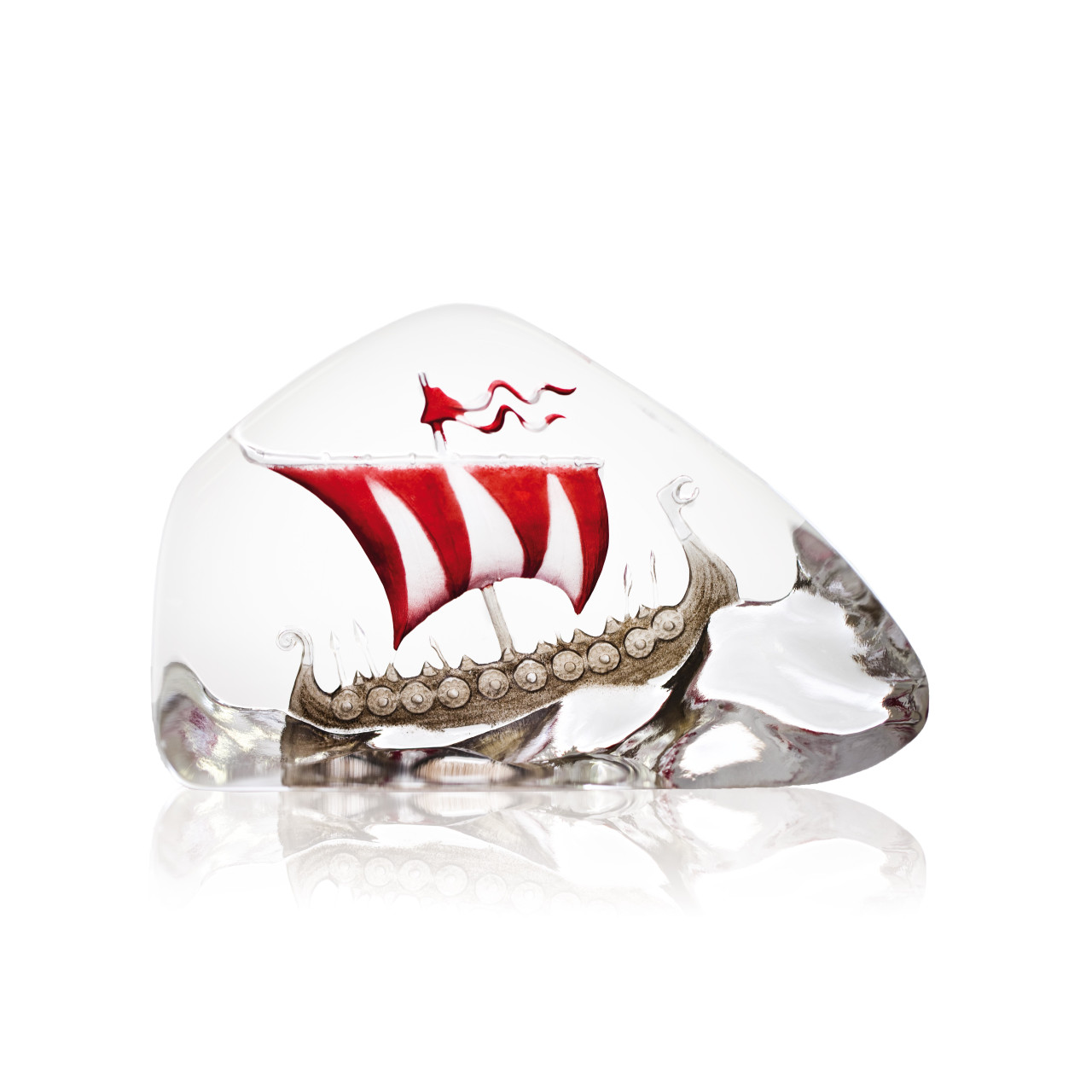 MALERAS スウェーデンガラス作家　マッツ・ヨナソン　バイキング船　海賊船 Mats Jonasson Crystal - Large Red Viking Ship | The Nordic Shop