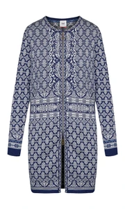 Dale of Norway - Ingeborg Women's Cardigan - Electric Storm/Off White, 83521-C_product
Photo credits: Dale of Norway
Lightweight mid-layer with long length, crewneck, and 2-way zipper front. All-over design with pattern shifts at the waist.