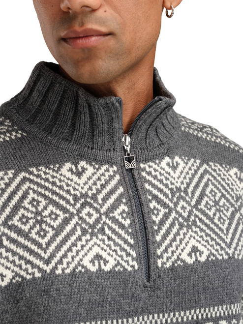 Dale of Norway - Rasletind Men's 1/4 Zip Sweater: Dark Charcoal
