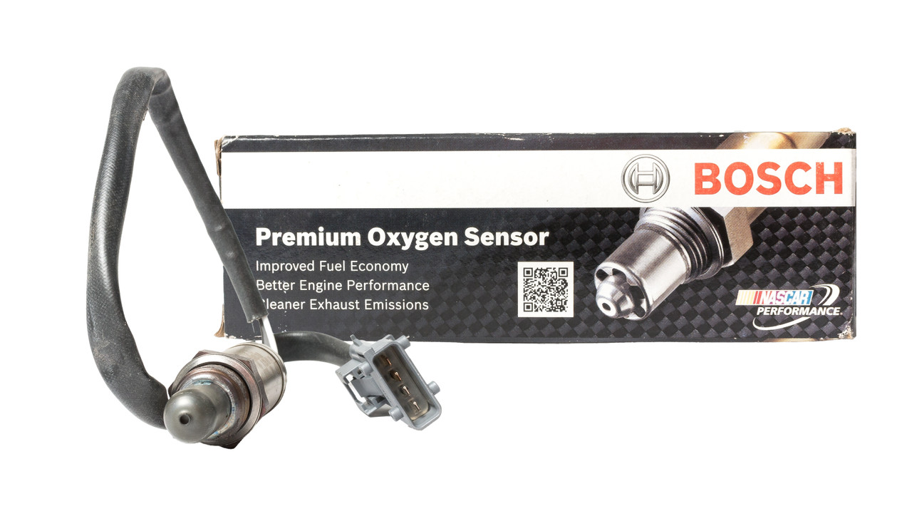 Bosch Replacement Premium Oxygen Sensor Fits 2000 Porsche 911 Model Number 15250