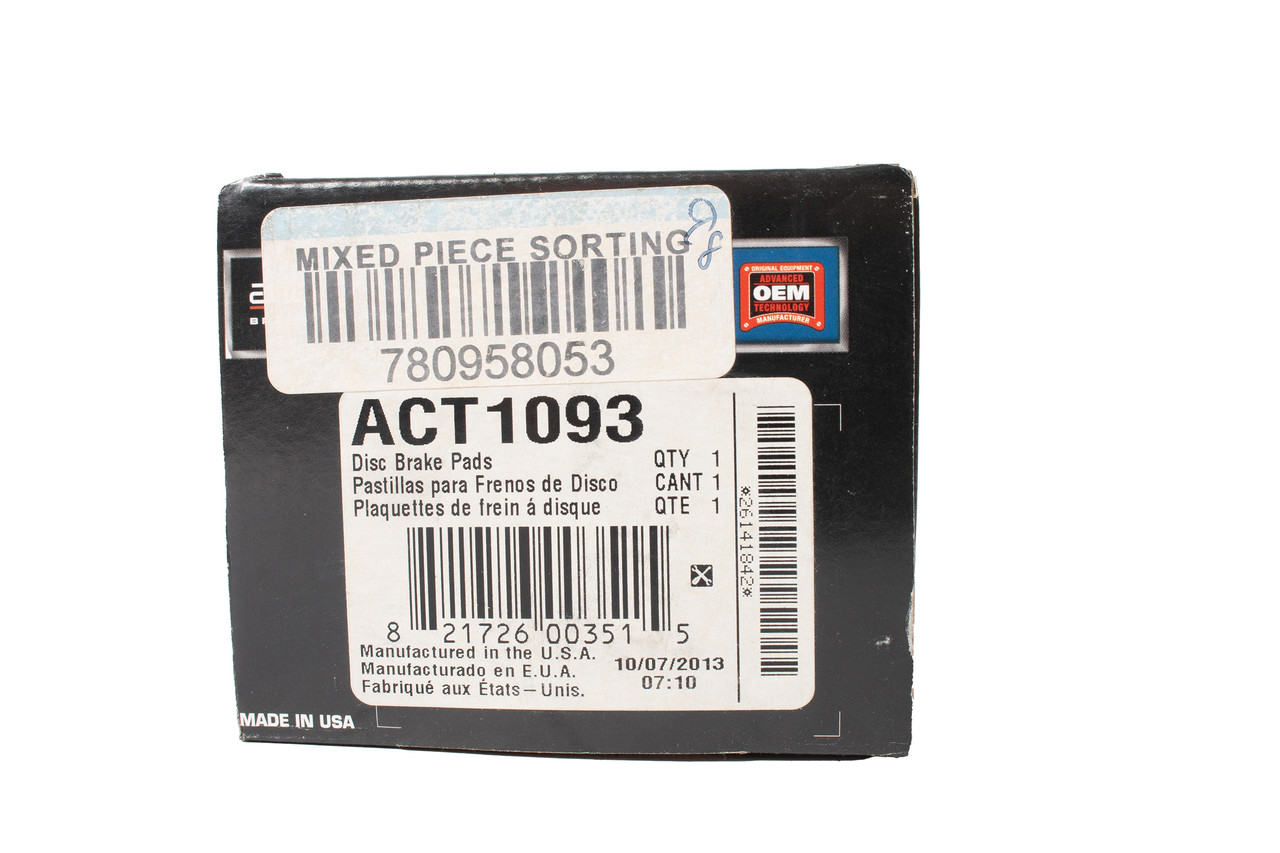 Akebono Proact Rear Brake Pad Set Fits 2005-2009 Chevrolet Uplander Part ACT1093
