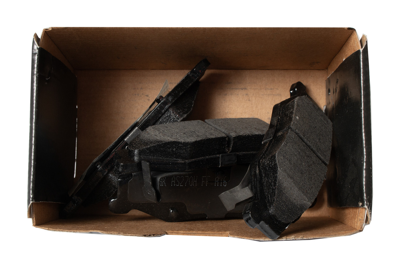 Akebono ProAct Ceramic Rear Brake Pad Set Fits 1997-13 Chevrolet Corvette ACT732