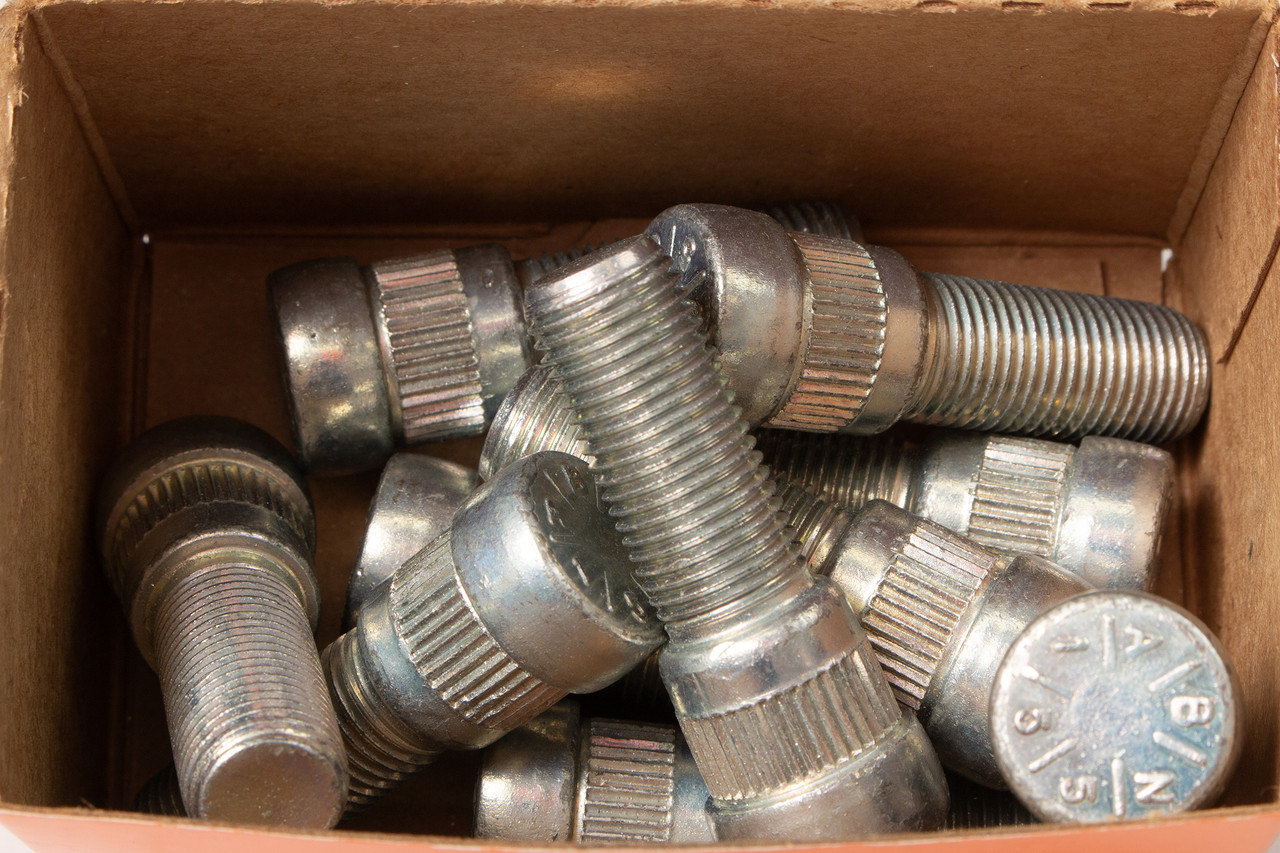 Dorman Front Wheel Stud 1/2-20" 10-Pc Fits 64-70 Pontiac Bonneville Part 610-155