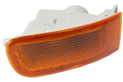 Pilot Front Left Signal Light Assembly Fits 1993-1997 Geo Prizm Model 12-1500-00