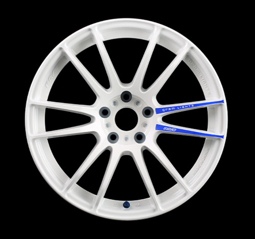 Gram Lights 57Xtreme Spec-D 18x10.5 +12 5-114.3 White