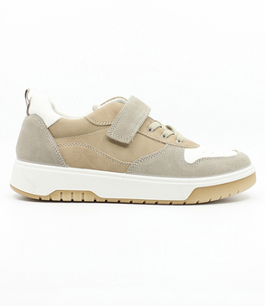 White/Tan boys leather casual sneaker with grey suede overlays and hook‑and‑loop strap.