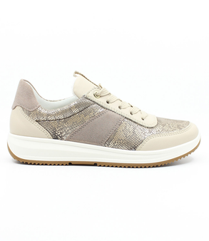 Beach Cashmere women's mixed-material comfort sneaker with lace-up front, side zip and flexible sole.