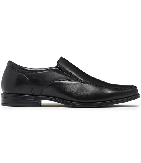 Side view of the LONDON black lace‑up showing polished upper and stitched rand.