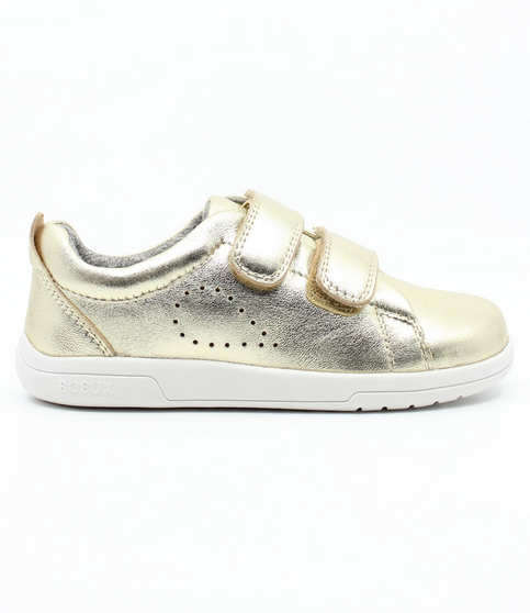 Grass Court II showing the pale‑gold leather upper, white sole and double straps.
