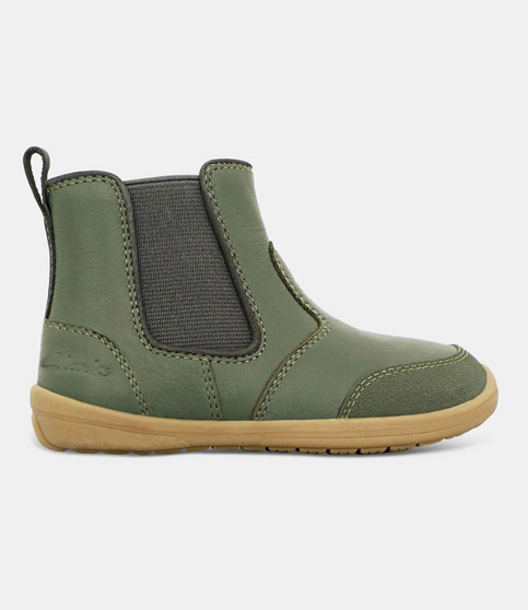 Olive toddler leather boot with elastic gusset, inside zip and scuff‑resistant toe cap