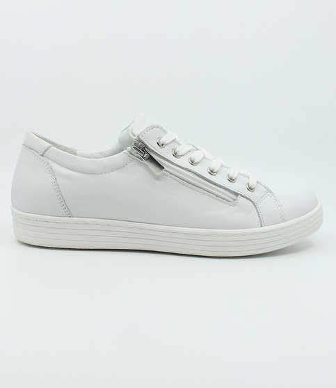 White women’s leather sneaker with lace‑up front, side zip and cushioned insole.