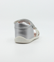 Silver girls sandal with open toe and metallic finish