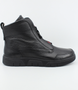 Schwarz leather ankle boot with flexible rubber sole