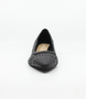 Negro women’s woven leather flat with pointed toe and metallic block heel.