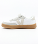 Ice kids' faux-leather trainer with suede-effect panels, hook-and-loop strap and caramel sole.