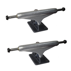 Independent Hollow Stage 11 Skateboard Trucks - Black/Silver Independent Hollow Stage 11 Skateboard Trucks - Black/Silver