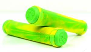 Root Industries - Mix Scooter Grips - Green / Yellow Root Industries - Mix Scooter Grips - Green / Yellow