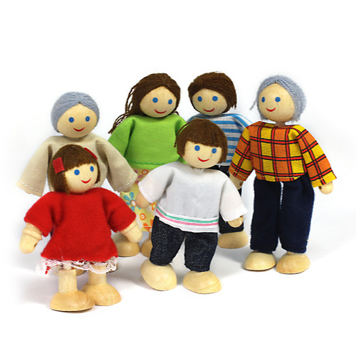 6Pc Wooden Family Poseable Charachters