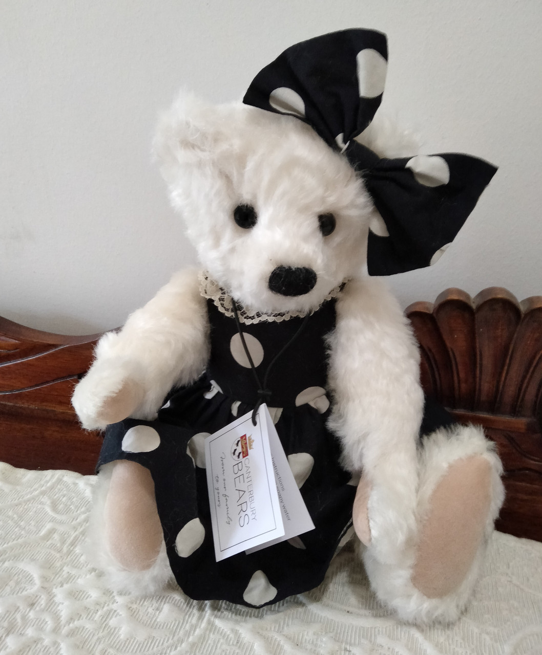 Alice, Canterbury Bears, England 33cm