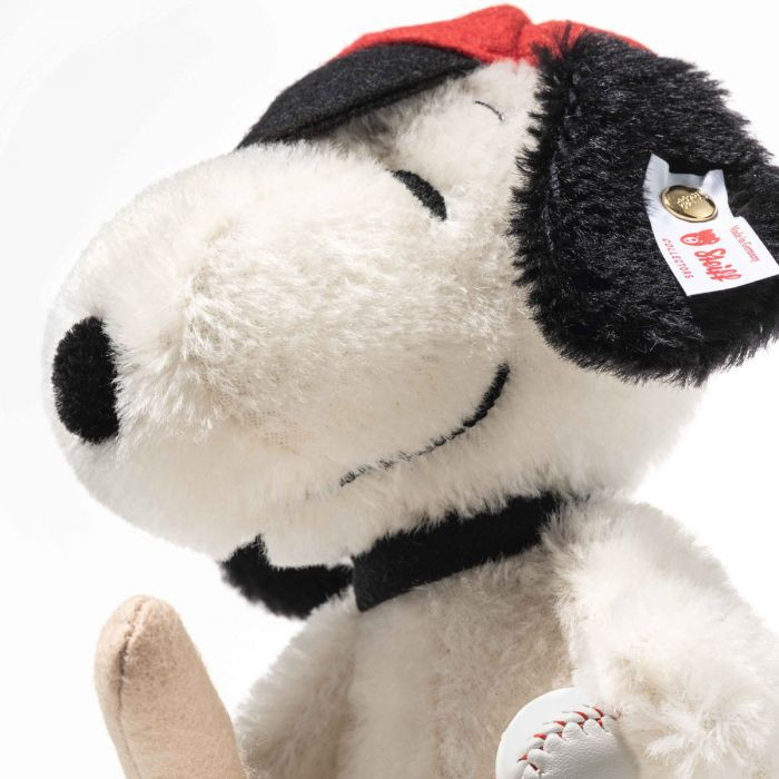 Snoopy with Baseball and Bat, Steiff Limited Edition 22cm  - 356148