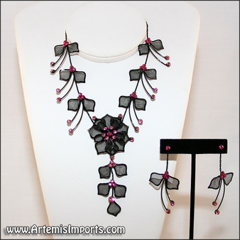 Belly Dance Necklace & Earrings in Black Wire & Fuchsia Rhinestones