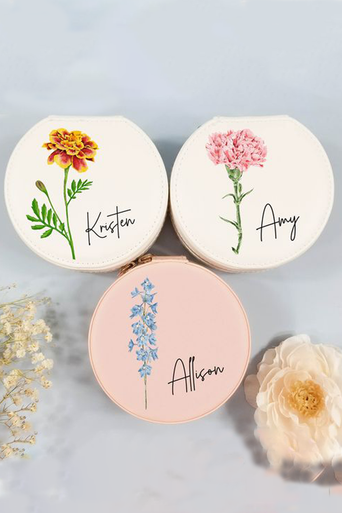 Personalized Travel Jewelry Case with Birth Flower | ZYNOTTI