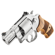 PERFORMANCE CENTER® MODEL 627 | Smith & Wesson