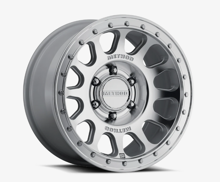 Method 709-HD Machined 17x8.5 0mm 6x5.5 4.8" B/S