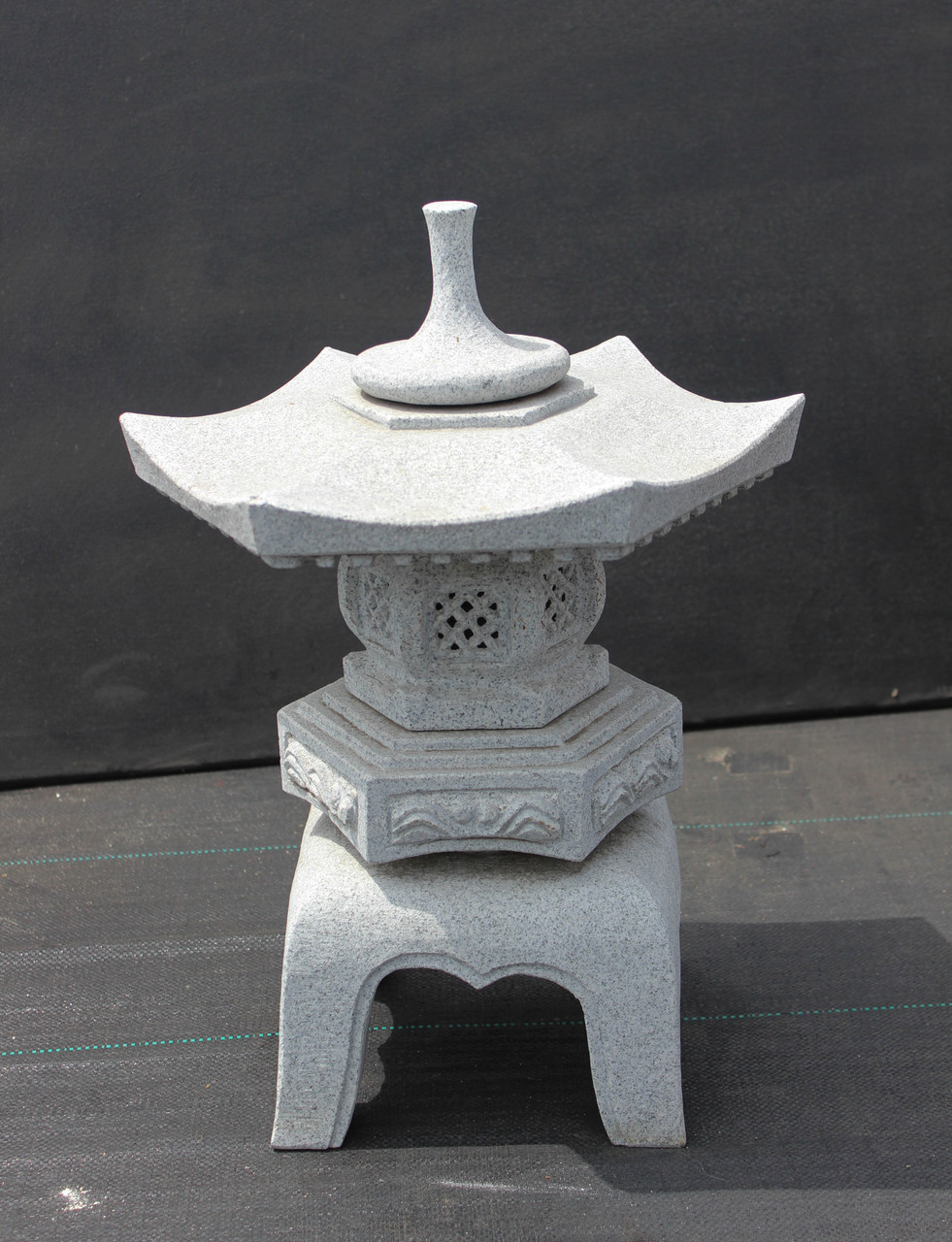 House of Bonsai Yukimi Stone Lantern - Thumbnail 2