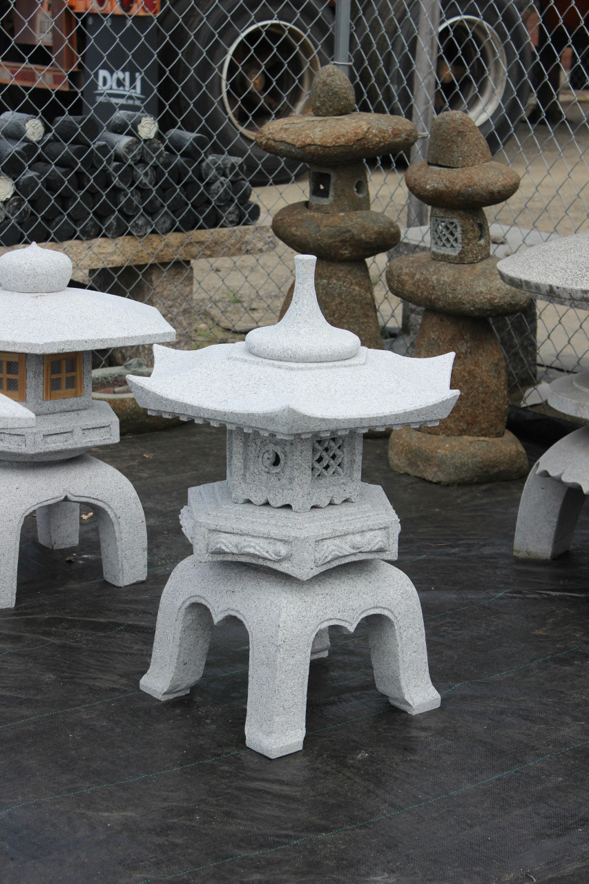 House of Bonsai Yukimi Stone Lantern - Thumbnail 5