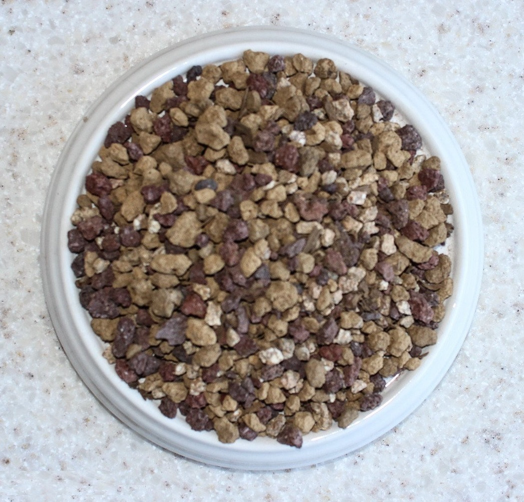 Premium Mixed Bonsai Soil Blend with Mycorrhizae, Akadama, Lava, DG