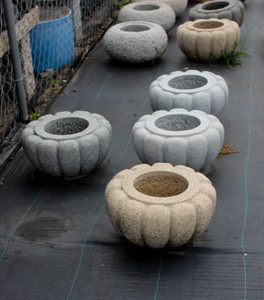 Kikugata Stone water basin + various size available Kikugata Stone water basin + various size available