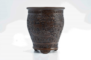 Chinese engraved round/tall pot outside 11" x 11" x 12.5"H